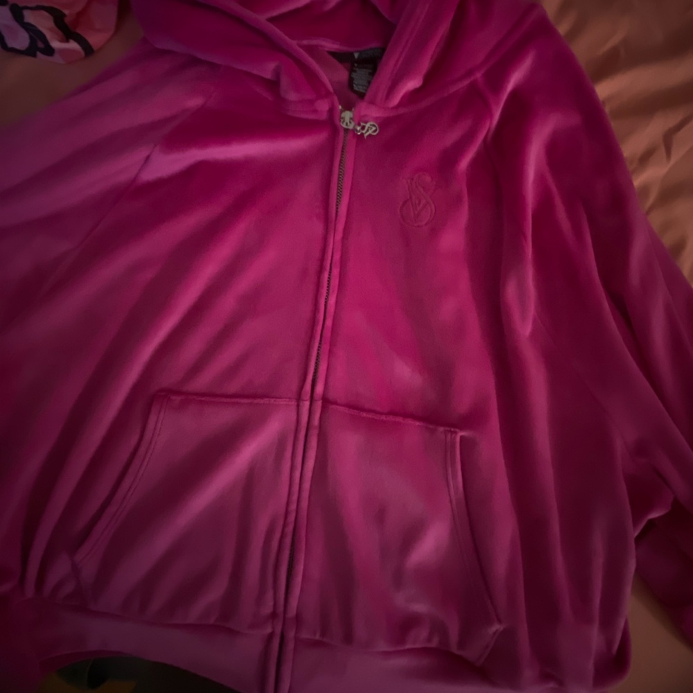Victoria secret velvet pink cropped Y2K zipper sweater